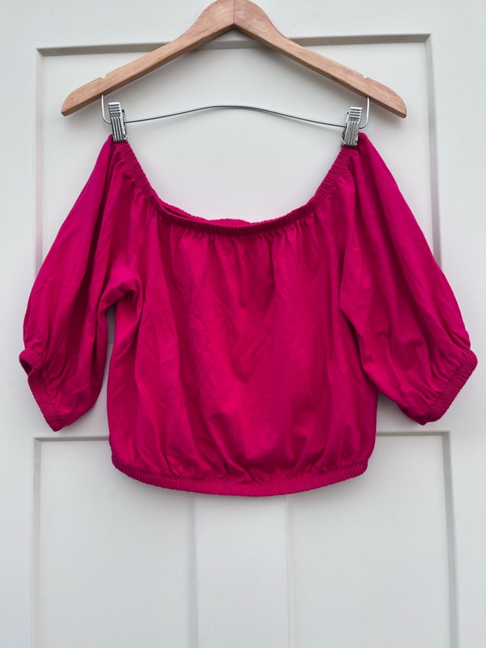 Old Navy 100% Cotton Fuchsia Off-Shoulder Crop Top